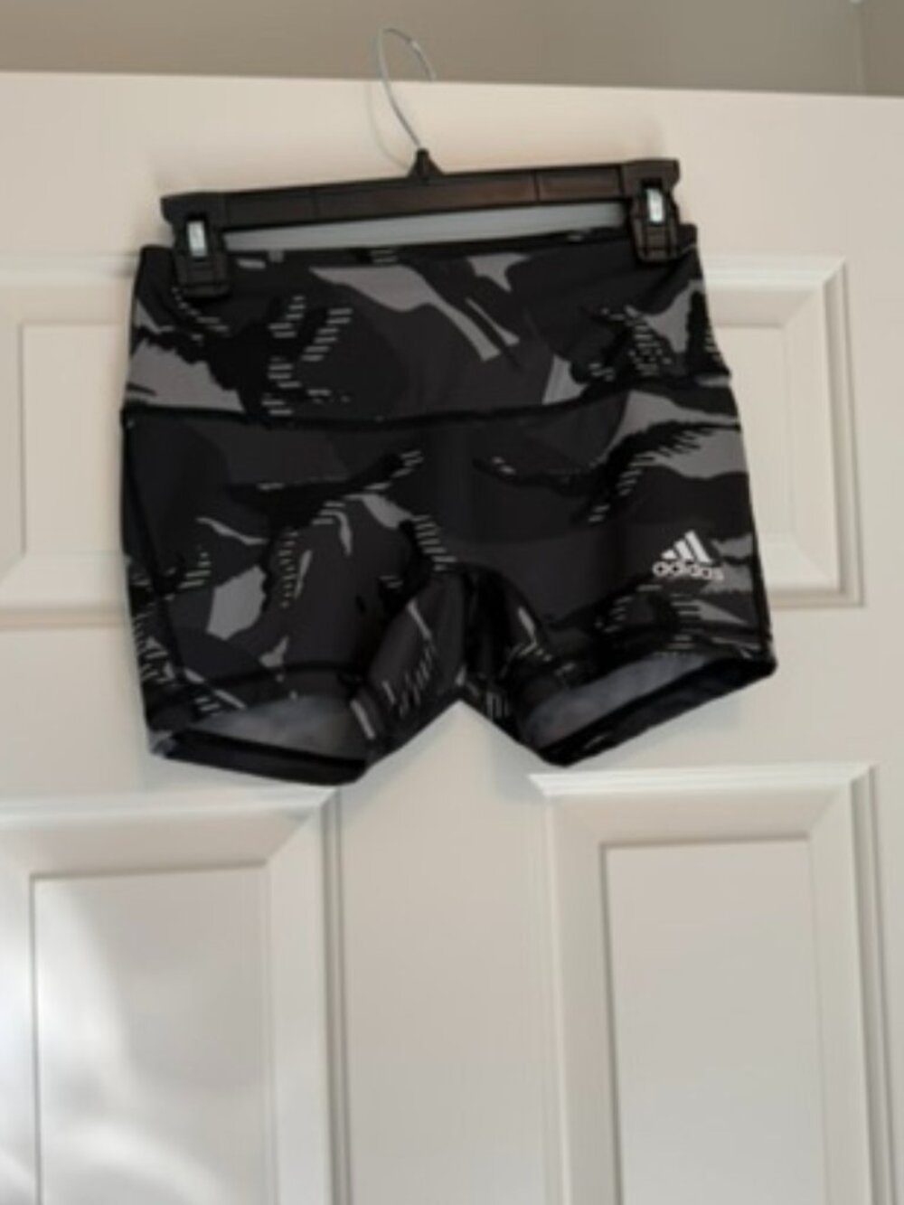 adidas AEROREADY Black Camo High-Rise Bike Shorts Size S